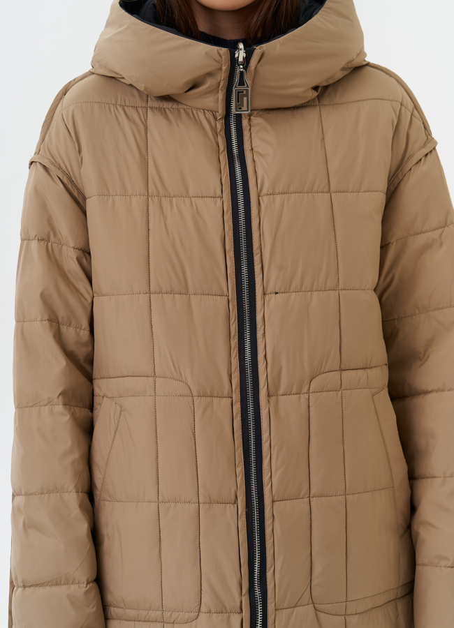 Двухсторонний пуховик с капюшоном модель № 27876 универмаг малина