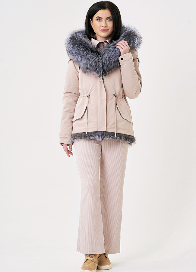 Укороченная парка с меховой отделкой из чернобурки модель № 19094 в рассрочку