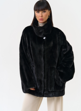 Женская шуба из скандинавской норки с воротником стойкой