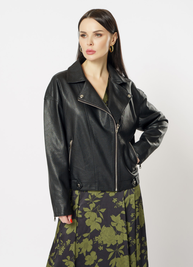 Куртка из эко кожи черного цвета модель № 20637 в кредит