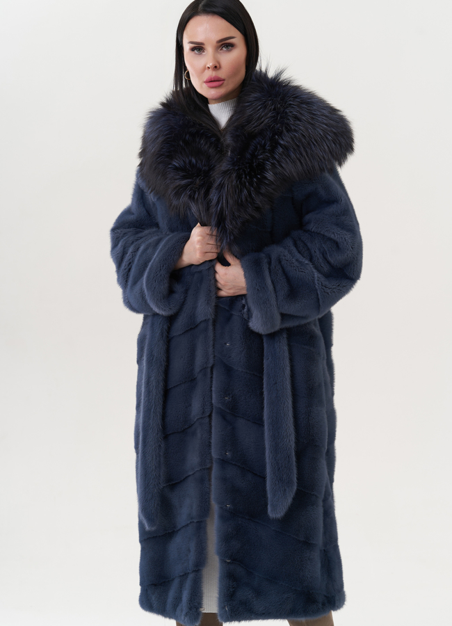 Шуба из норки голубого цвета с капюшоном модель № 26753 в рассрочку