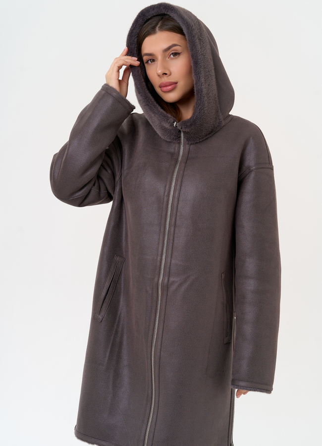 фото Женская двухсторонняя дубленка из эко замши с капюшоном модель № 31435 фото Женская двухсторонняя дубленка из эко замши с капюшоном модель № 31435