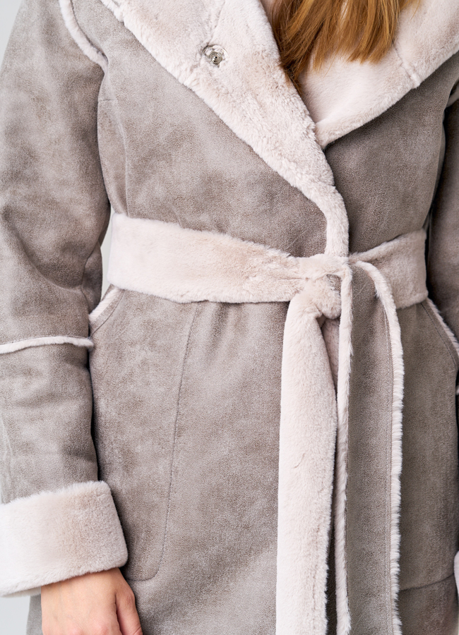 Удлиненная женская дубленка  модель № 21559 в кредит