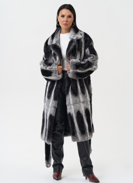 Шуба из меха кролика с английским воротником Шуба из меха кролика с английским воротником