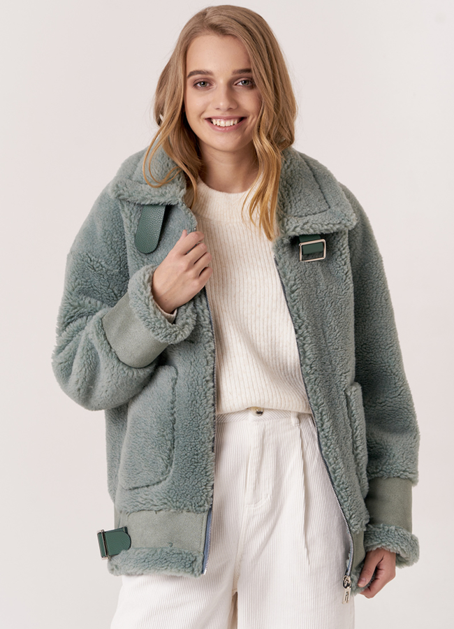 Куртка из шерсти с накладными карманами модель № 19431 универмаг малина