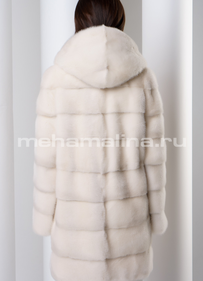 Белая норковая шуба модель № S-553 в кредит
